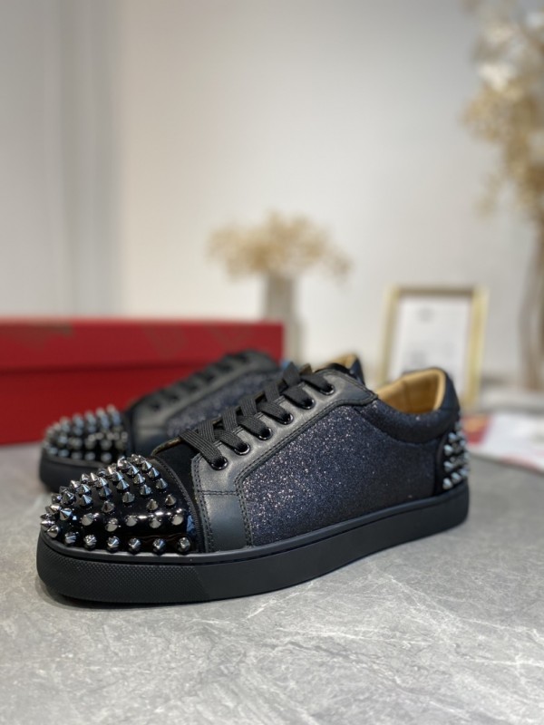 Christian Louboutin Low Cut Sneakers CL-LS29