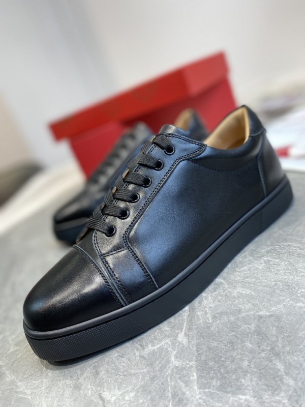 Christian Louboutin Low Cut Sneakers CL-LS56